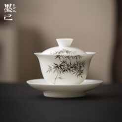 Chén khải sứ vẽ tay