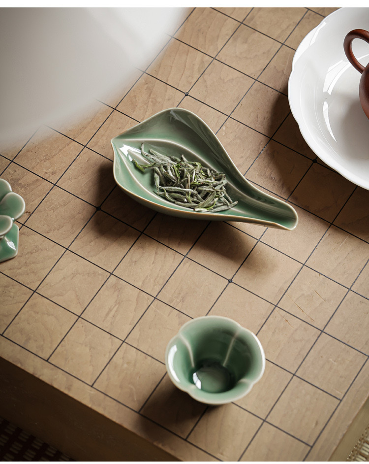 Cung Nhãn Trà | Sứ Men Xanh Long Tuyền 18 IMG 1828