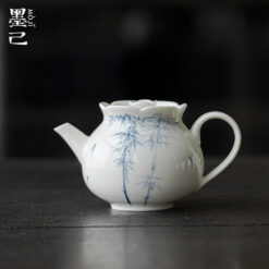 Ấm trà sứ vẽ tay